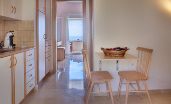 Krouzeri Beach Apartments Kentroma Exterior photo