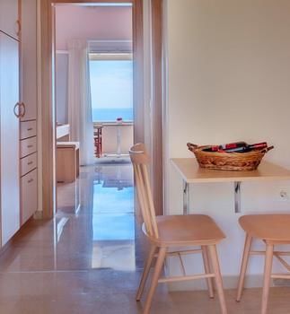 Krouzeri Beach Apartments Kentroma Exterior photo